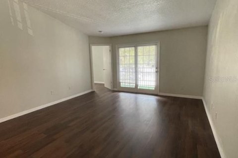 Condo in Altamonte Springs, Florida, 1 bedroom  № 2379193 - photo 5
