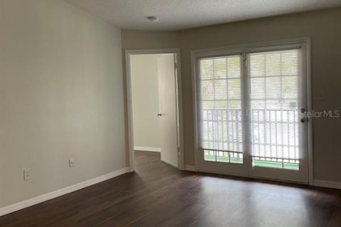 Condo in Altamonte Springs, Florida, 1 bedroom  № 2379193 - photo 7
