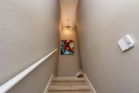 Adosado en venta en Tarpon Springs, Florida, 3 dormitorios, 187.66 m2 № 2101754 - foto 6