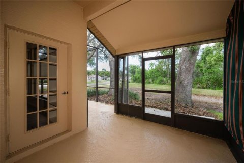 Casa en venta en New Port Richey, Florida, 2 dormitorios, 152.55 m2 № 2212627 - foto 25