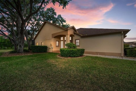 Casa en venta en New Port Richey, Florida, 2 dormitorios, 152.55 m2 № 2212627 - foto 2