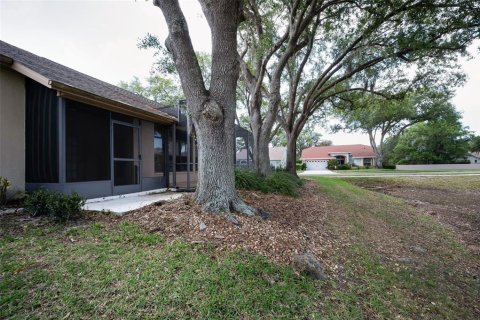 Casa en venta en New Port Richey, Florida, 2 dormitorios, 152.55 m2 № 2212627 - foto 30