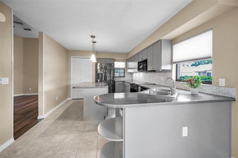 Casa en venta en New Port Richey, Florida, 2 dormitorios, 152.55 m2 № 2212627 - foto 12