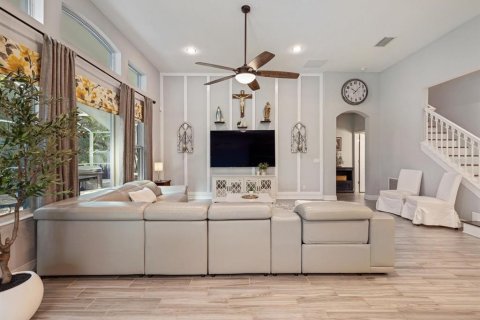 Casa en venta en Pinellas Park, Florida, 5 dormitorios, 296.92 m2 № 2383355 - foto 17