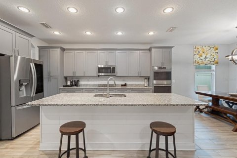 Casa en venta en Pinellas Park, Florida, 5 dormitorios, 296.92 m2 № 2383355 - foto 15