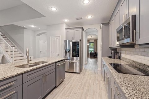 Casa en venta en Pinellas Park, Florida, 5 dormitorios, 296.92 m2 № 2383355 - foto 12