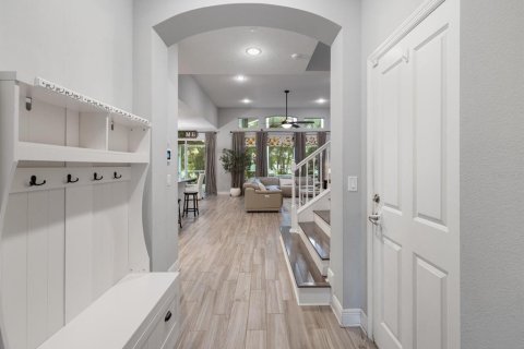 Casa en venta en Pinellas Park, Florida, 5 dormitorios, 296.92 m2 № 2383355 - foto 5