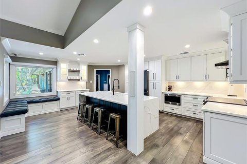 Casa en venta en Lake Mary, Florida, 4 dormitorios, 210.14 m2 № 2361400 - foto 18