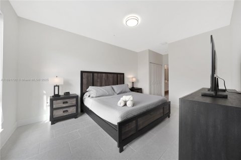 Copropriété à vendre à Doral, Floride: 3 chambres, 104.42 m2 № 1943737 - photo 11
