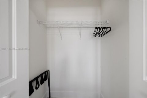 Copropriété à vendre à Doral, Floride: 3 chambres, 104.42 m2 № 1943737 - photo 27