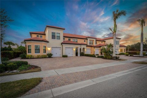 Condominio en venta en Venice, Florida, 2 dormitorios, 147.9 m2 № 2098387 - foto 3