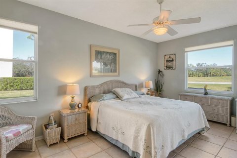 Condo in Sarasota, Florida, 2 bedrooms  № 1524574 - photo 11