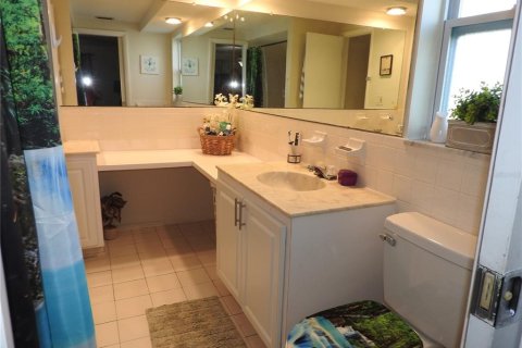 House in Holiday, Florida 3 bedrooms, 129.41 sq.m. № 2115810 - photo 25