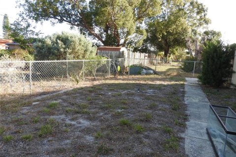 House in Holiday, Florida 3 bedrooms, 129.41 sq.m. № 2115810 - photo 8