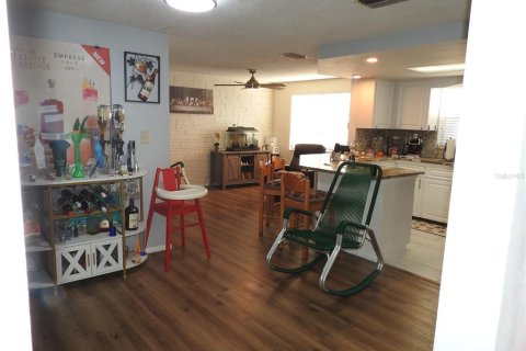 House in Holiday, Florida 3 bedrooms, 129.41 sq.m. № 2115810 - photo 13