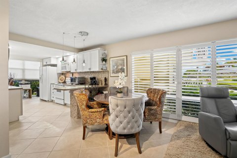 Condo in Fort Lauderdale, Florida, 2 bedrooms  № 2361621 - photo 7