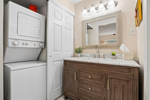 Condo in Fort Lauderdale, Florida, 2 bedrooms  № 2361621 - photo 15
