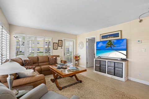 Condo in Fort Lauderdale, Florida, 2 bedrooms  № 2361621 - photo 6