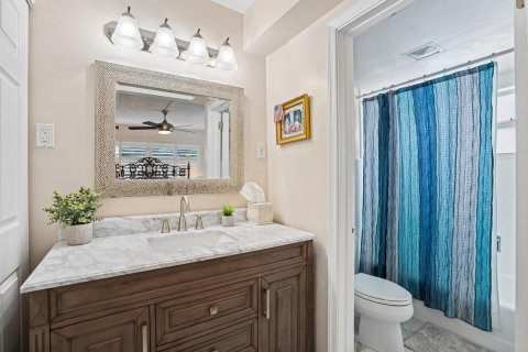 Condo in Fort Lauderdale, Florida, 2 bedrooms  № 2361621 - photo 14