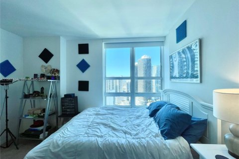 Condominio en venta en Miami, Florida, 1 dormitorio, 59.36 m2 № 2003690 - foto 17