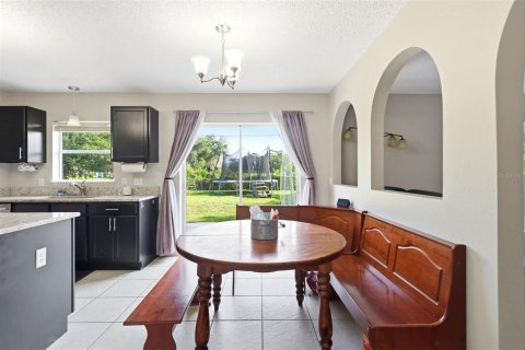 Casa en venta en Deltona, Florida, 4 dormitorios, 204.48 m2 № 2195560 - foto 11