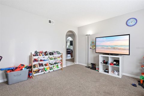 Casa en venta en Deltona, Florida, 4 dormitorios, 204.48 m2 № 2195560 - foto 19