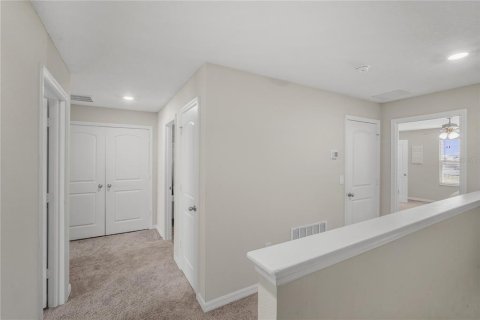 Touwnhouse à vendre à San Antonio, Floride: 3 chambres, 172.43 m2 № 2110554 - photo 16