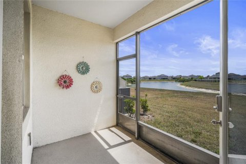 Touwnhouse à vendre à San Antonio, Floride: 3 chambres, 172.43 m2 № 2110554 - photo 4