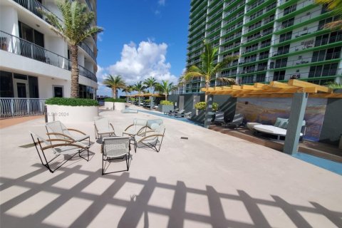 Condominio en venta en Miami, Florida, 1 dormitorio, 73.49 m2 № 1867975 - foto 5
