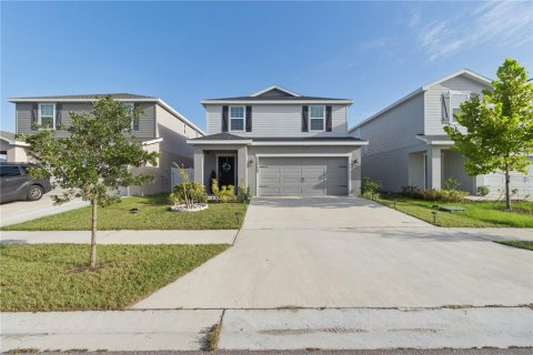 House in Riverview, Florida 4 bedrooms, 189.15 sq.m. № 2234064