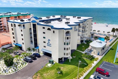 Condo à Indian Shores, Floride, 2 chambres  № 2341552