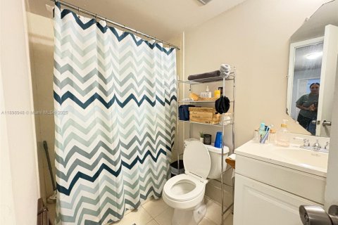 Copropriété à vendre à Miami, Floride: 3 chambres, 103.96 m2 № 1951011 - photo 7