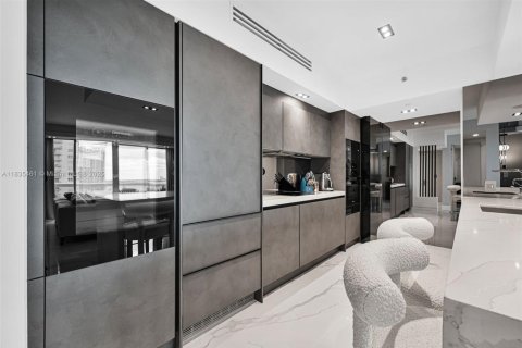 Купить кондоминиум в Майами-Бич, Флорида 1 спальня, 93.65м2, № 2055378 - фото 16