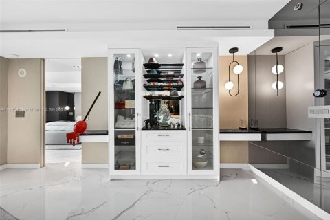 Купить кондоминиум в Майами-Бич, Флорида 1 спальня, 93.65м2, № 2055378 - фото 20