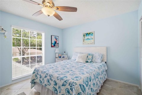 Condo in Sarasota, Florida, 2 bedrooms № 2151516 - photo 19