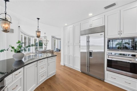 Condominio en venta en Saint Petersburg, Florida, 3 dormitorios, 340.02 m2 № 2420453 - foto 16