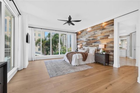 Condominio en venta en Saint Petersburg, Florida, 3 dormitorios, 340.02 m2 № 2420453 - foto 28
