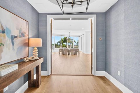 Condominio en venta en Saint Petersburg, Florida, 3 dormitorios, 340.02 m2 № 2420453 - foto 3