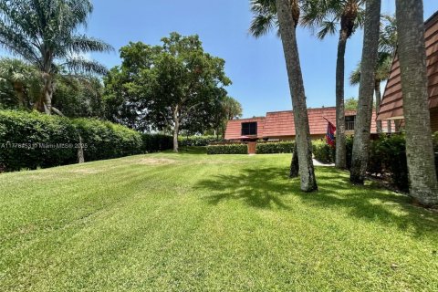 Condo in Boynton Beach, Florida, 2 bedrooms  № 1616950 - photo 6