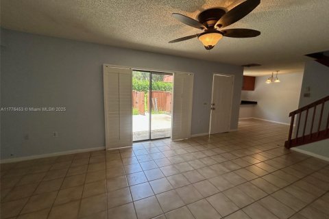 Condo in Boynton Beach, Florida, 2 bedrooms  № 1616950 - photo 9