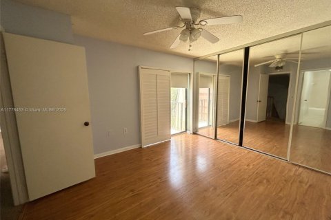 Condo in Boynton Beach, Florida, 2 bedrooms  № 1616950 - photo 24