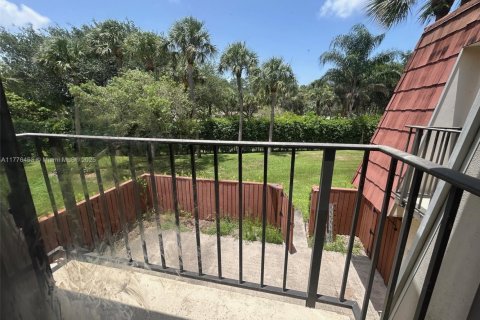 Condo in Boynton Beach, Florida, 2 bedrooms  № 1616950 - photo 21