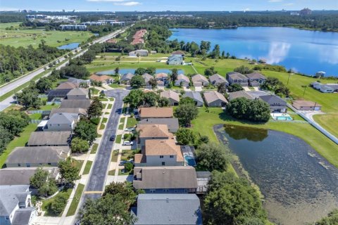 Villa ou maison à vendre à Orlando, Floride: 4 chambres, 192.4 m2 № 1840364 - photo 23