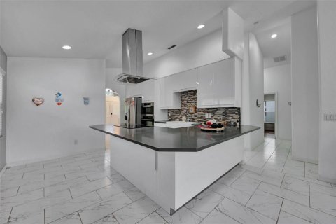 Villa ou maison à vendre à Orlando, Floride: 4 chambres, 192.4 m2 № 1840364 - photo 6