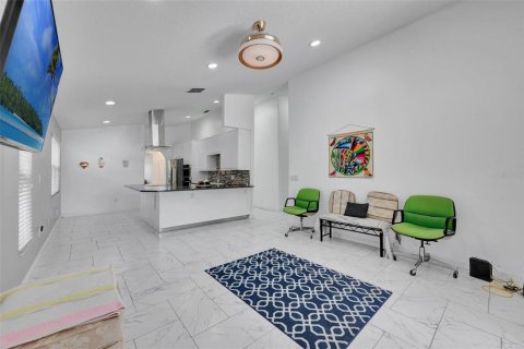 Villa ou maison à vendre à Orlando, Floride: 4 chambres, 192.4 m2 № 1840364 - photo 28
