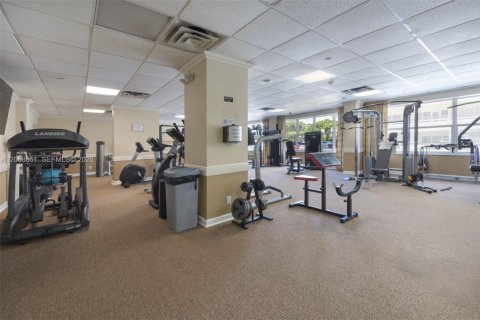 Condo in Fort Lauderdale, Florida, 1 bedroom № 2185541 - photo 25