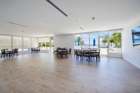 Condo in Fort Lauderdale, Florida, 1 bedroom № 2185541 - photo 24