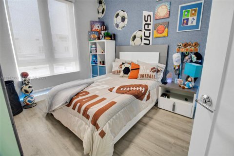 Condominio en venta en Doral, Florida, 4 dormitorios, 172.98 m2 № 2000974 - foto 20