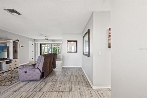 Casa en venta en Spring Hill, Florida, 2 dormitorios, 187.66 m2 № 2431664 - foto 10