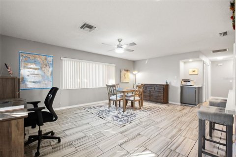 Casa en venta en Spring Hill, Florida, 2 dormitorios, 187.66 m2 № 2431664 - foto 23